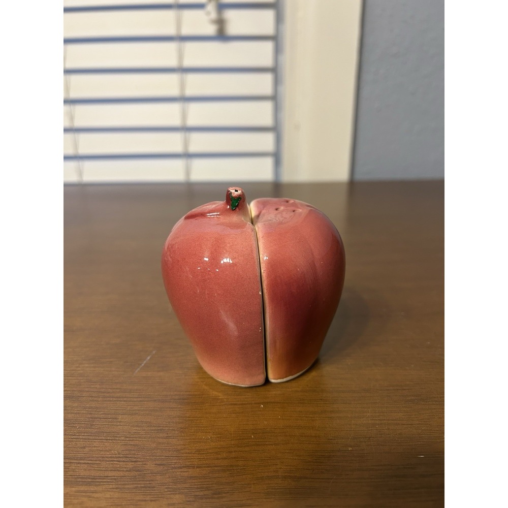 Split Apple Slice Ceramic Salt and Pepper Shakers